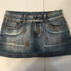 Y2K Younique mini skirt with gold paint excellent condition